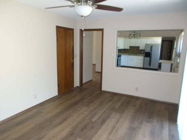 Building Photo - 312 Hazelwood Ln