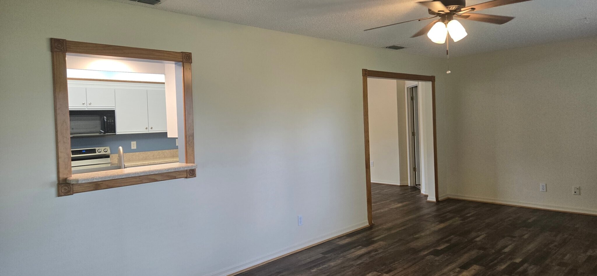 Building Photo - 9499 SE 174th Loop