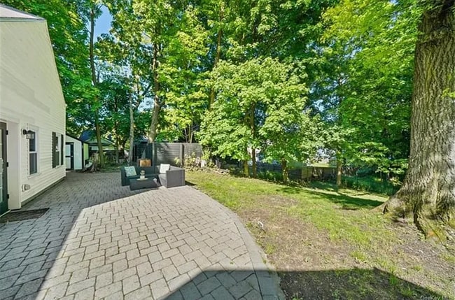 Building Photo - For Rent in Beacon, NY – Spacious 3BR/2BA ...