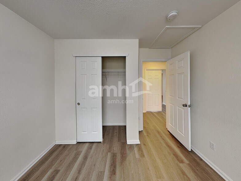 Building Photo - 16447 E 97th Pl