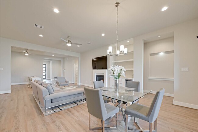 Building Photo - 3514 Matterhorn Dr