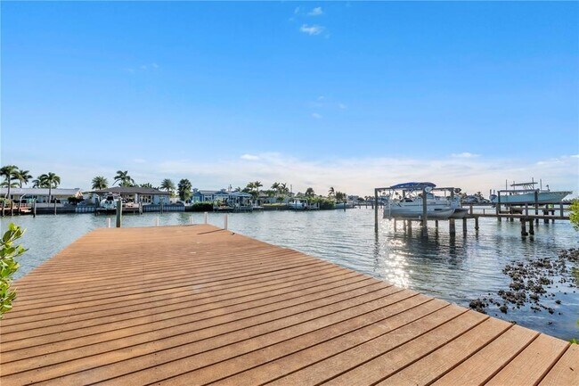 Building Photo - 7924 3rd Ave S