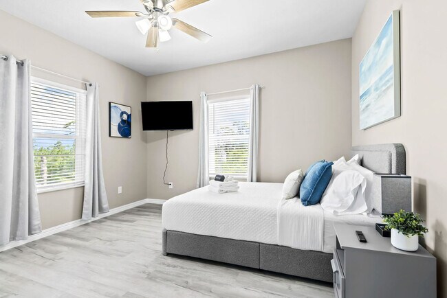Building Photo - 13534 Perdido Key Dr