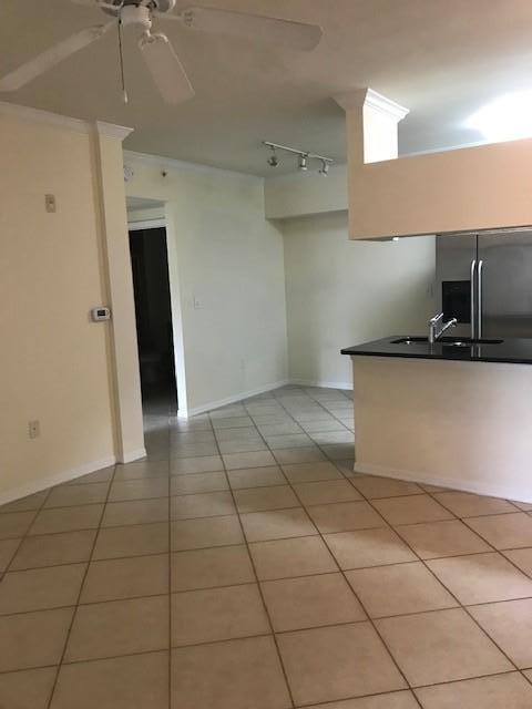 Building Photo - 6530 Emerald Dunes Dr
