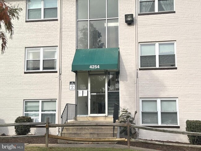 Building Photo - 4254 Buckman Rd