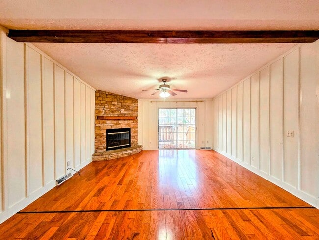 Building Photo - 3 Bedroom Mobile Home in Williamston