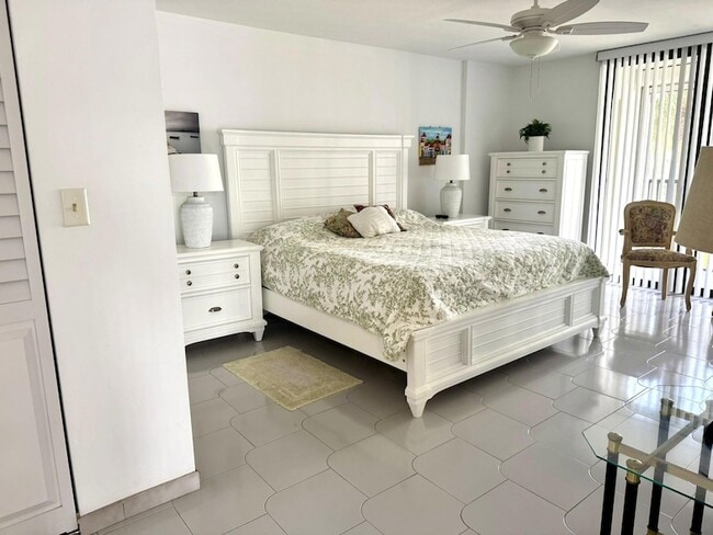 Building Photo - 1629 Riverview Rd