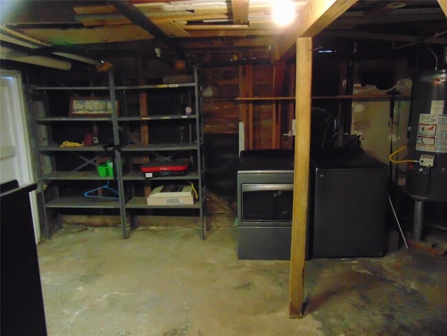 Building Photo - 5113 Avenue O 1/2