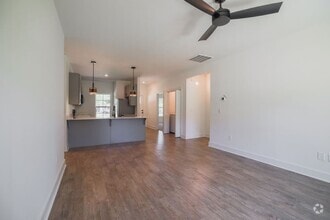 Building Photo - Brand New 3 Bed/3 Bath Duplex!