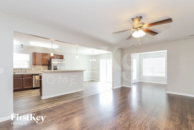 Building Photo - 4056 Leak Creek Ct
