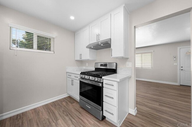 Building Photo - 122 Jefferson Ave