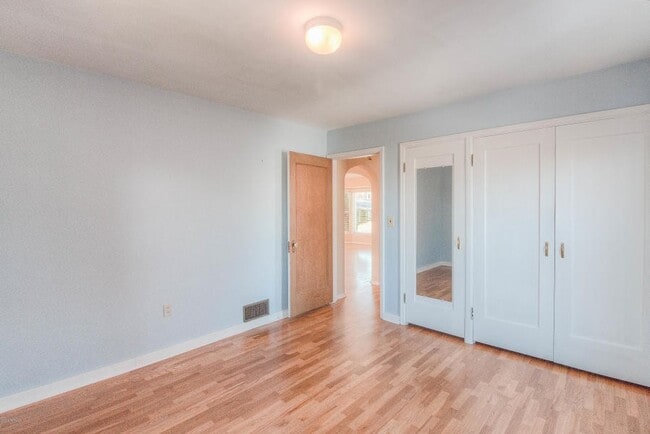 Building Photo - Beautiful Home Near Franklin Park