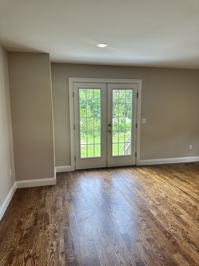 Building Photo - 2A Knollwood Dr