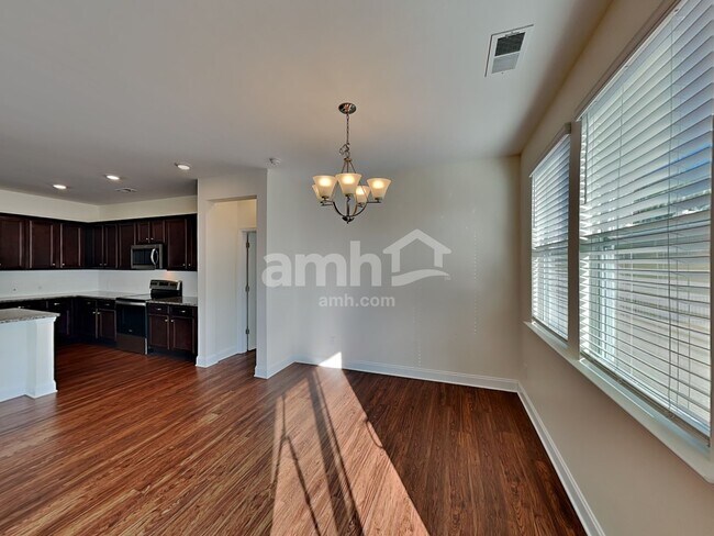 Building Photo - 173 River Hwy