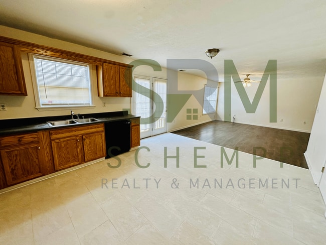 Building Photo - Updated 3 Bedroom/2 Bath Ranch in Okolona! Available Now!