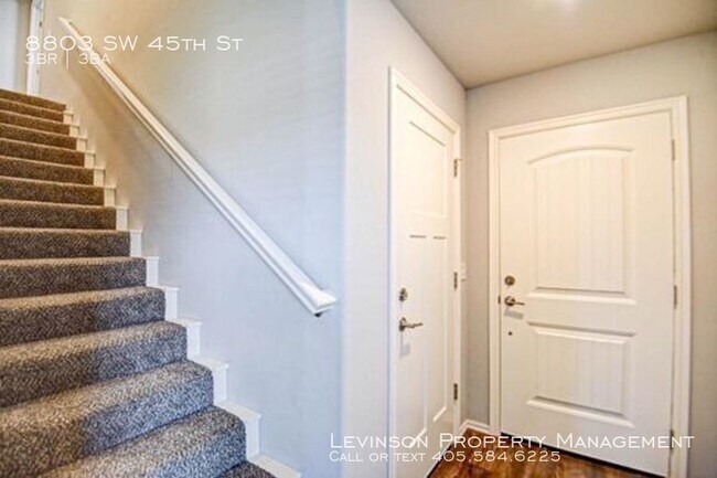 Building Photo - 8803 SW 45th Terrace