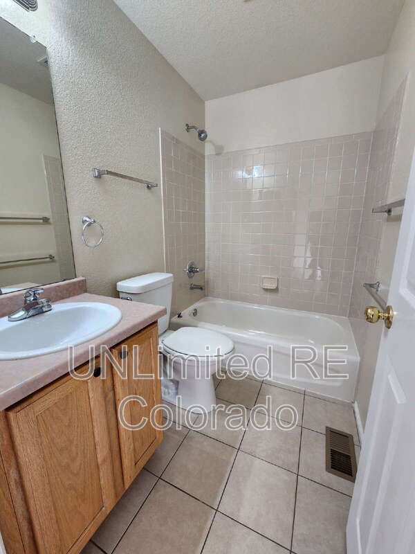 Building Photo - 10602 Cherrybrook Cir