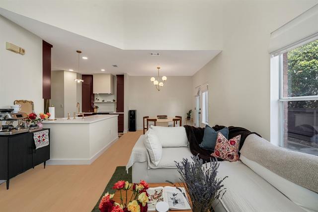 Building Photo - 4561 Woodsboro Ln