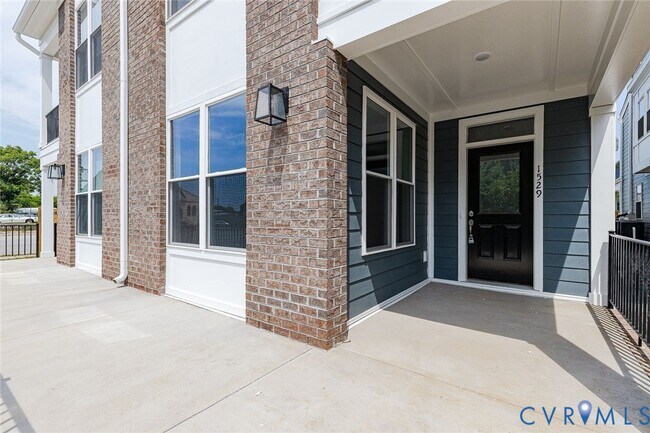 Building Photo - 1529 Porter St