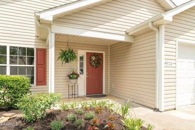 Front door - 920 Brittany Deanne Ln