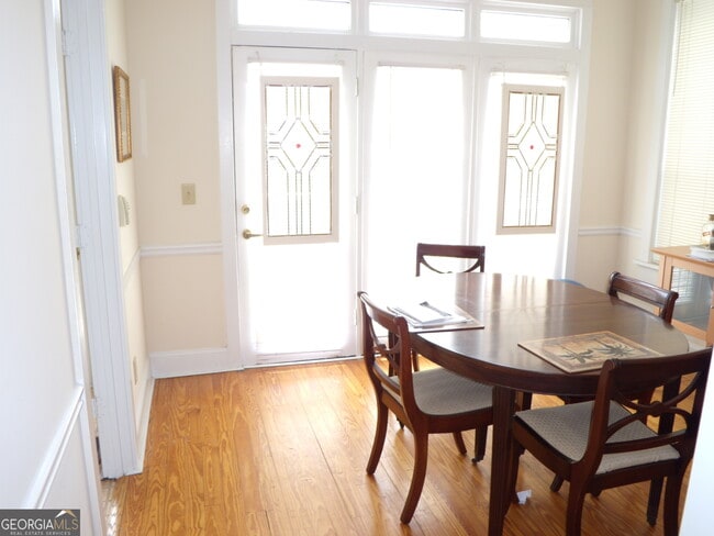 Building Photo - 815 Edgewood Ave NE