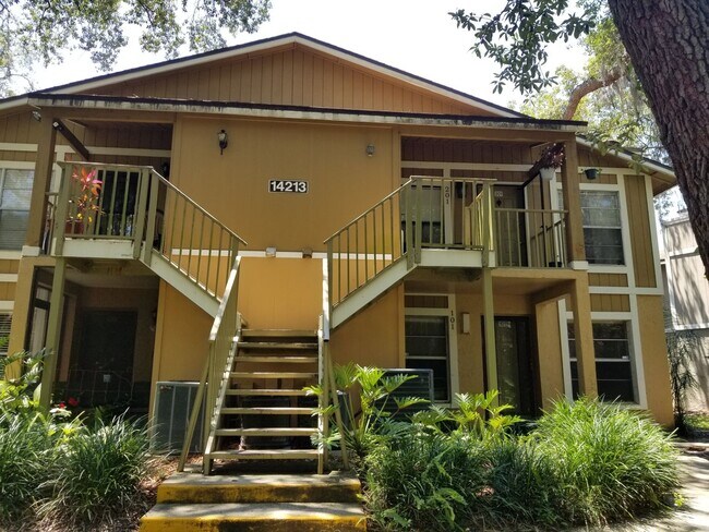Building Photo - 14213 Shadow Moss Ln