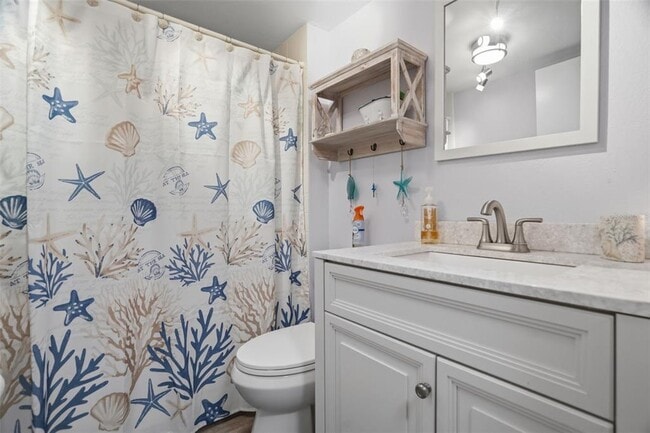 Building Photo - 5557 Sea Forest Dr