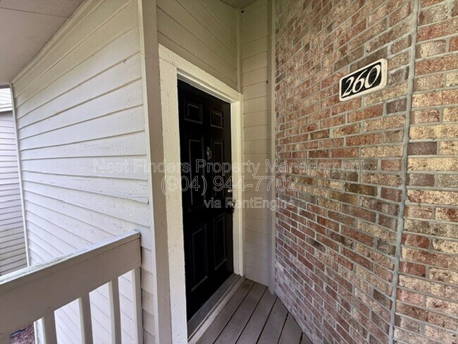 Building Photo - 10200 Belle Rive Blvd