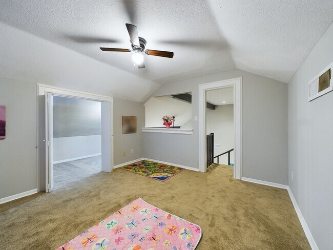 Building Photo - 11614 Taos Ln