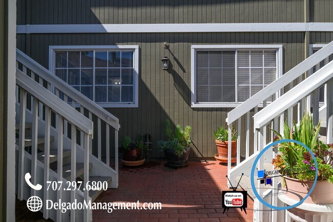 Building Photo - Benicia Large 2 Bedroom condo
