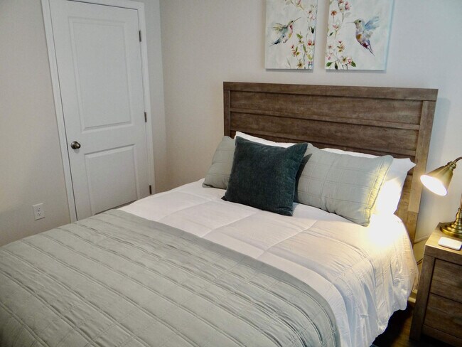 Building Photo - 1 N Yaupon Dr