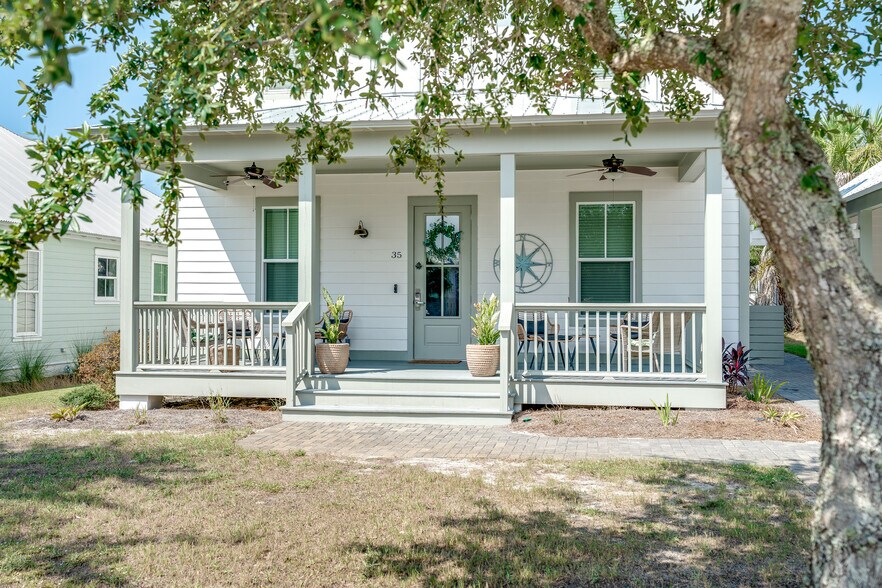 Building Photo - 35 Abbie Rd