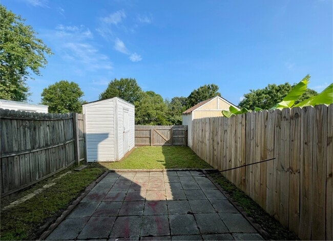 Building Photo - 1433 Sangaree Cir