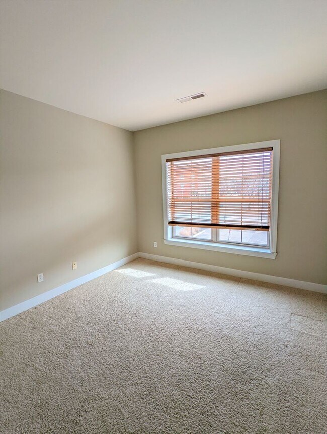 Building Photo - 22211 S Grand #209