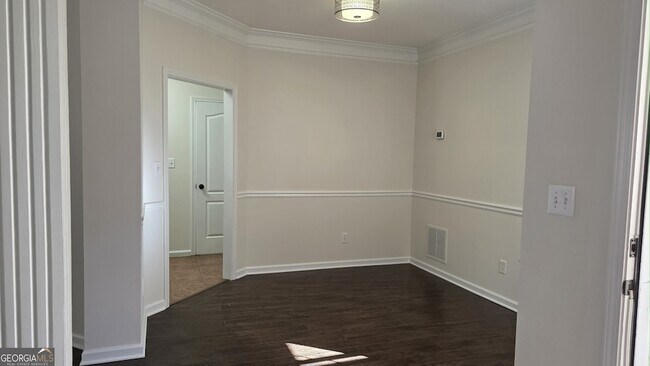 Building Photo - 21 Wellington Mnr Dr