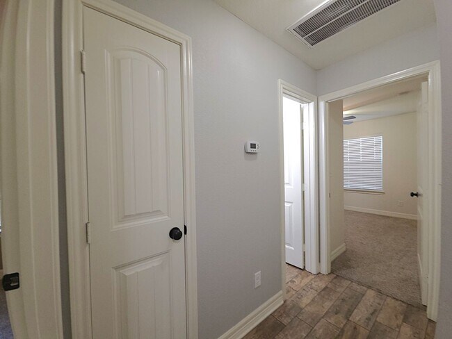 Building Photo - Ready to Move Into Your Dream Rental Home?