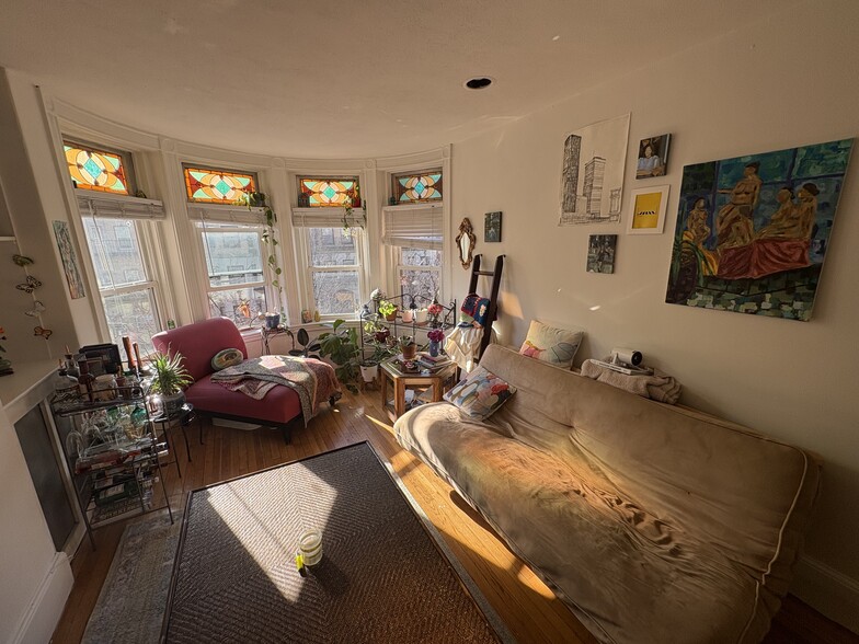 Unit 15 - 35 Westland Ave