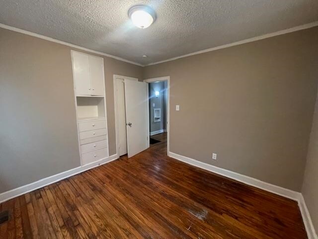 Building Photo - 3715 Barron Ave