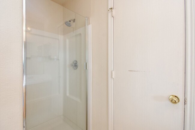 Building Photo - 18214 Olive Leaf Dr