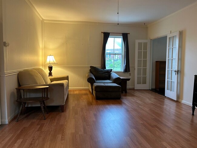 Building Photo - 340 NH-45