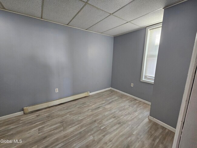 Building Photo - 38 Main St