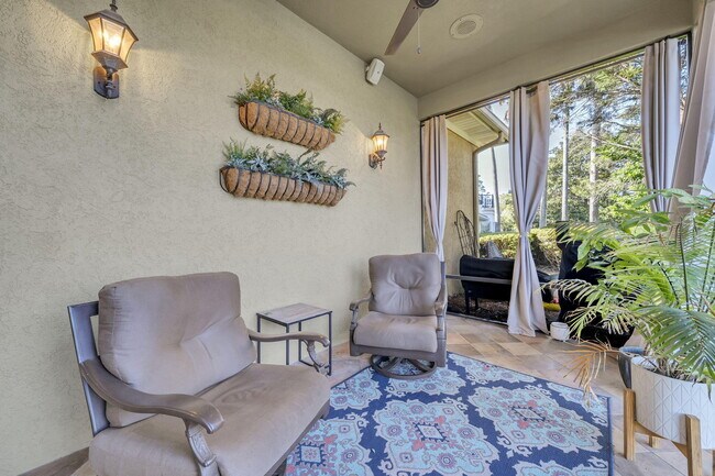 Building Photo - 1393 Sunset Beach Dr