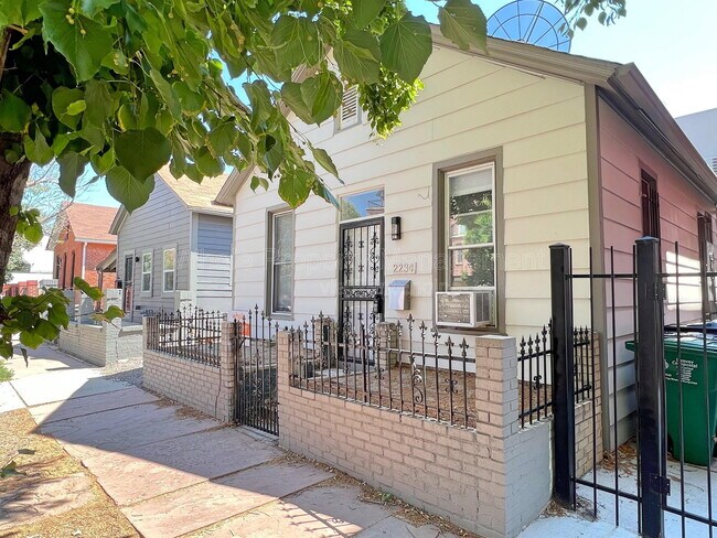 Building Photo - 2234 W 30th Ave