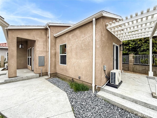 Building Photo - 23852 Wardlow Cir