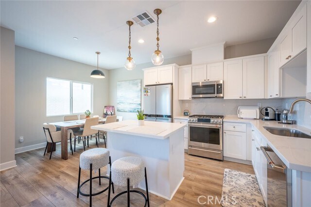 Building Photo - 4453 Camellia Ct