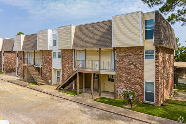 Building Photo - Oak Lane Apartments