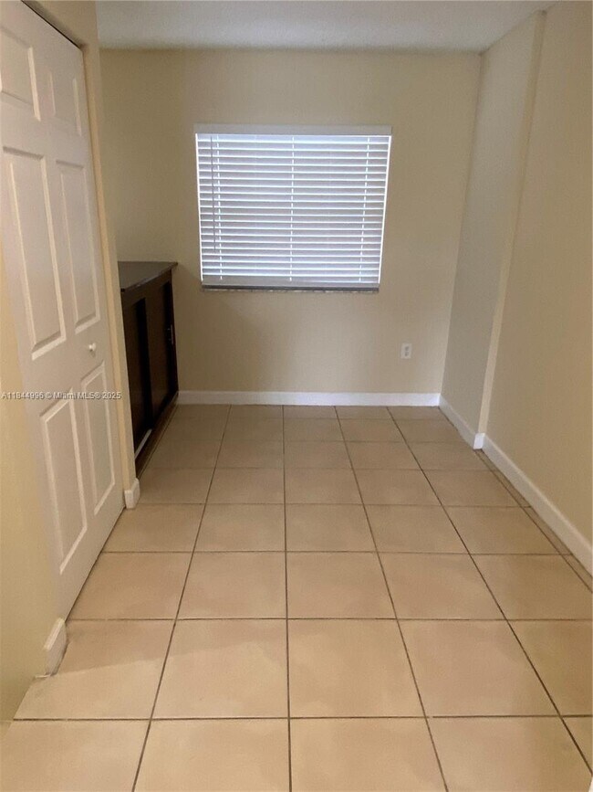 Building Photo - 4759 NW 97th Ct