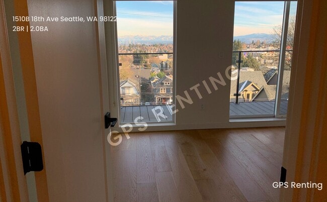 Building Photo - 1510B 18th Ave