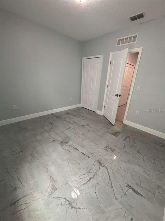 Building Photo - 1174 Haines Dr