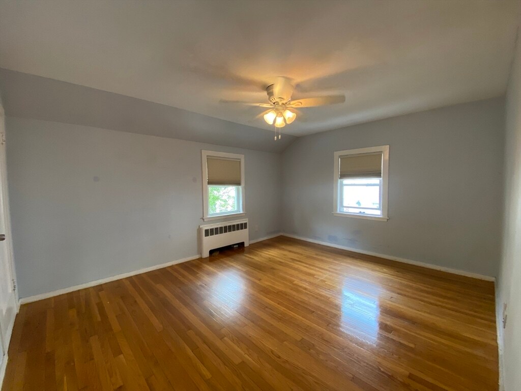 Building Photo - 120 Foster Ter